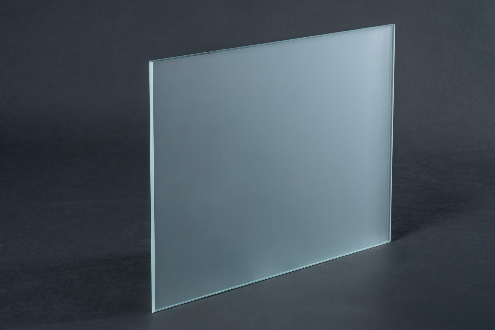 Satiniertes Glas (extraweiß)